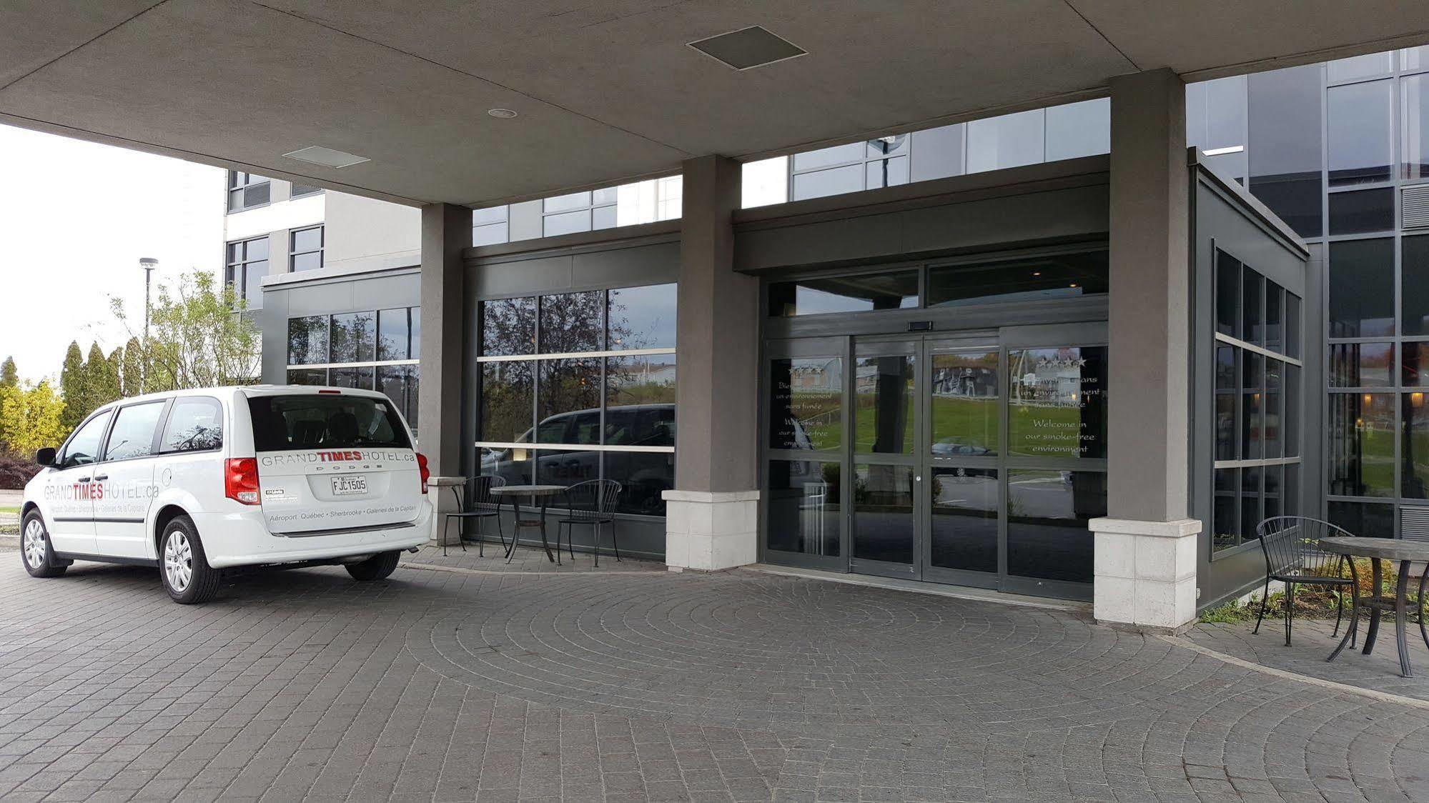 Grand Times Hotel - Aeroport De Quebec Экстерьер фото